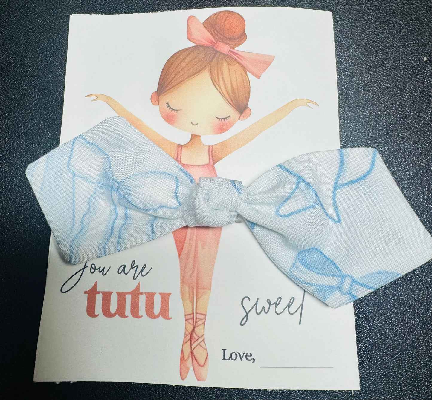 Single knot bow